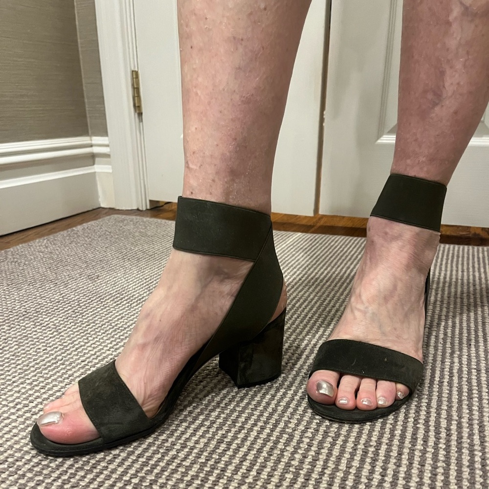 Gianvitto Rossi suede and elastic block heels in olive green